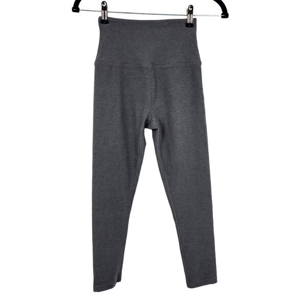Beyond Yoga High Waisted Gray Cropped 7/8 Length Soft Leggings Size Small - Picture 1 of 4